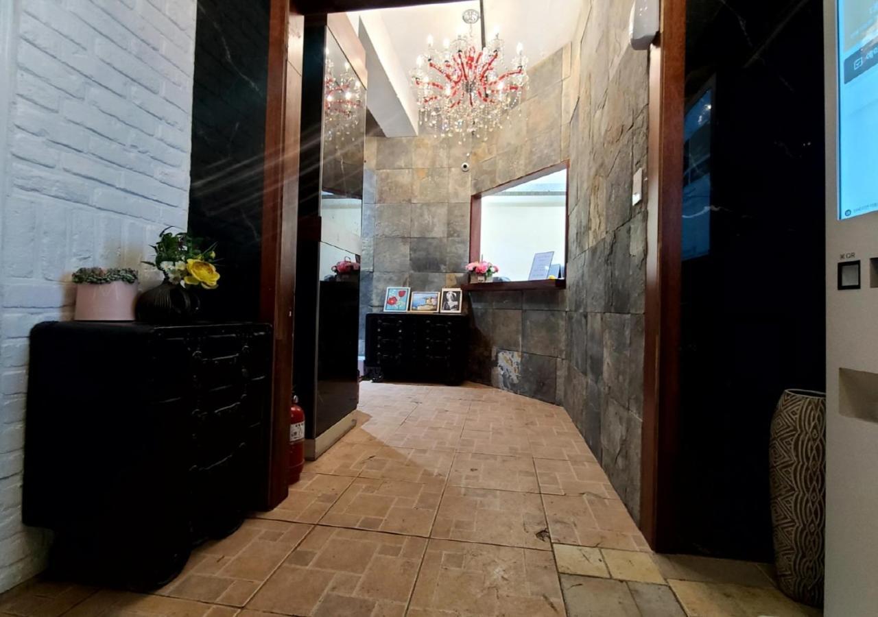 Woomigwan Hotel Seoul Exterior photo